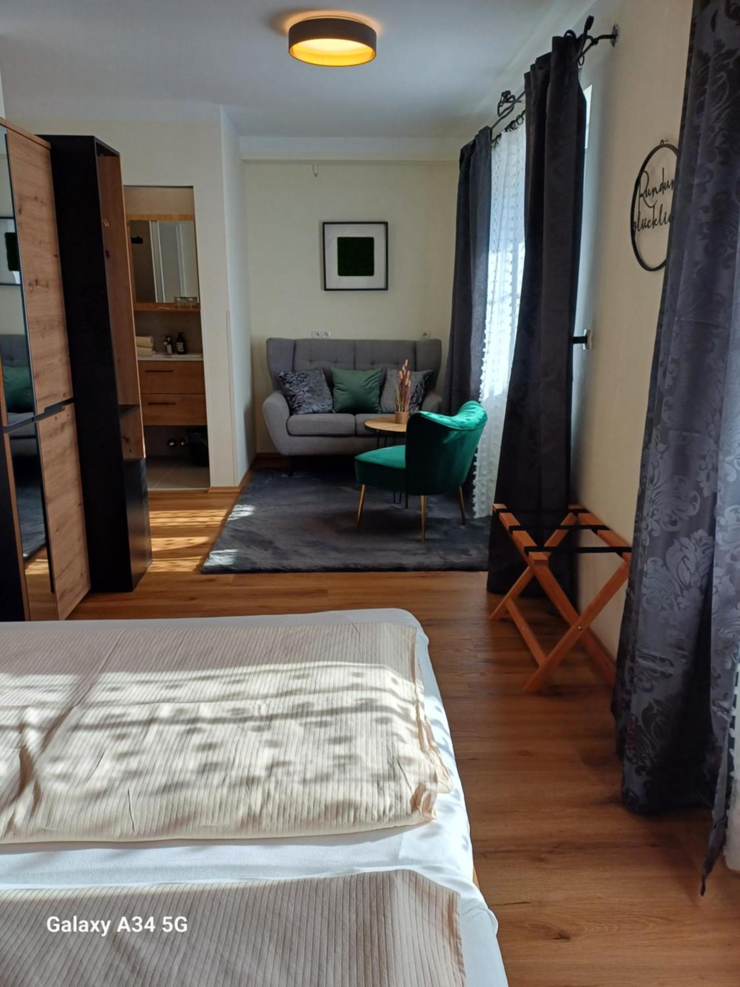 Haus Am Moos Bed & Breakfast Salzburg Luaran gambar